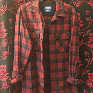 SOLD NWOT men’s S Pendleton flannel